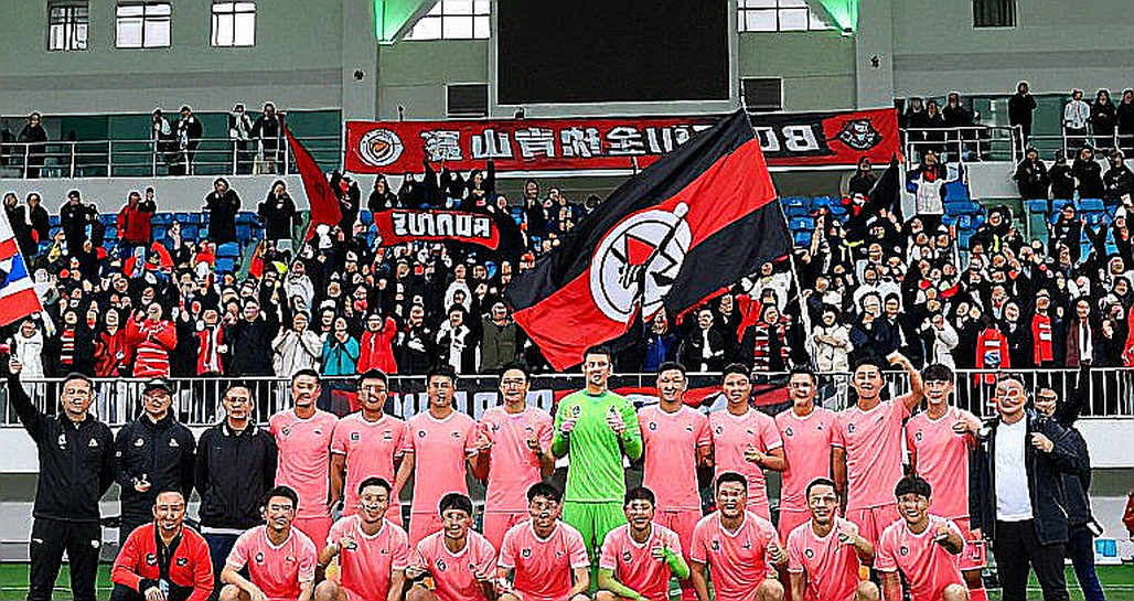 Điểm mù dữ liệu của V.League: Bóng đá Việt Nam vẫn phải phân tích bằng mắt thường