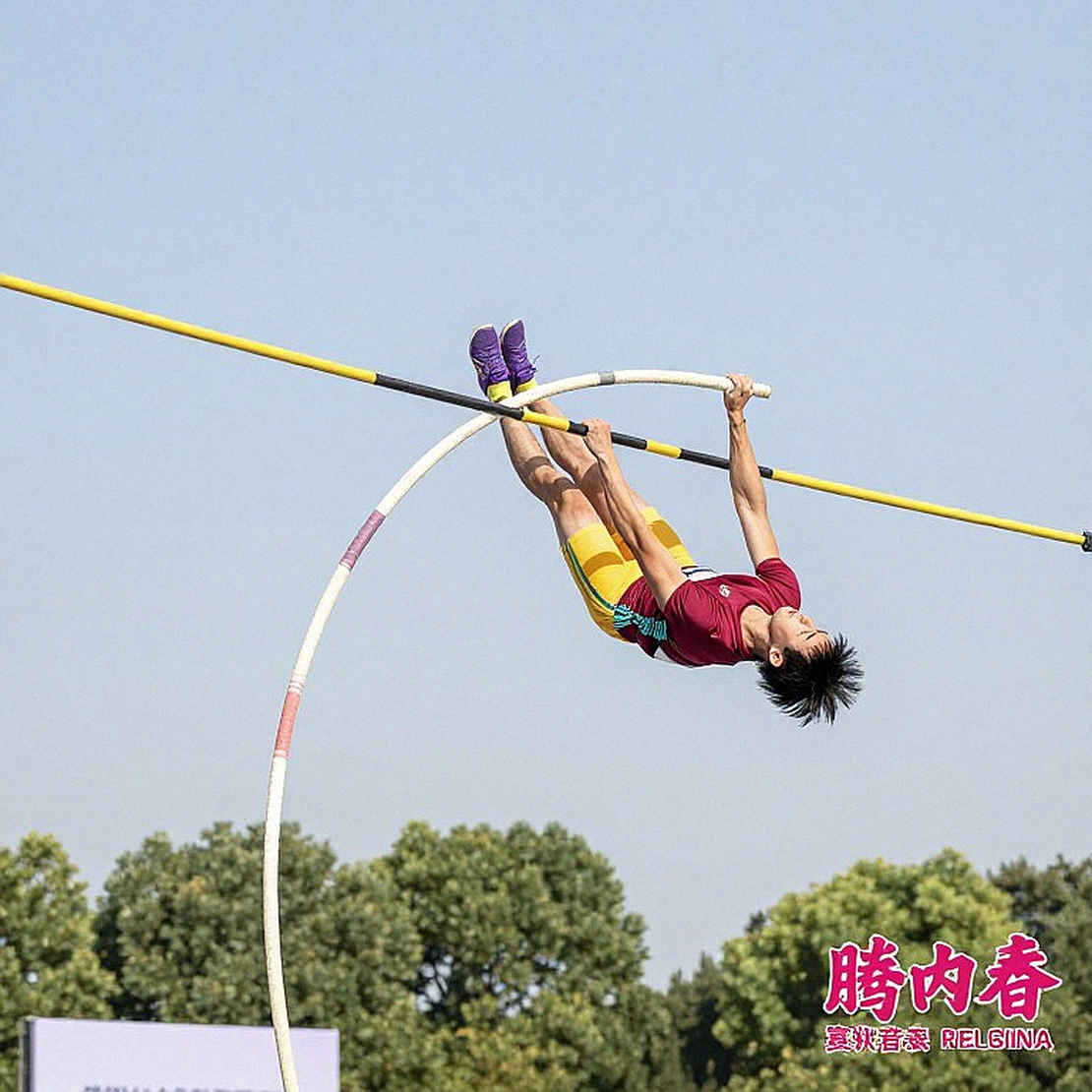 Olyslagers, 1,95m và tấm bạc trả cao hơn vàng thế giới: điều gì đang dịch chuyển ở điền kinh nữ
