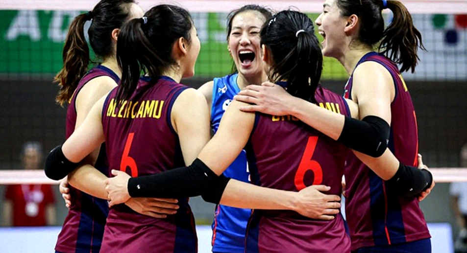 Kentucky hạ Louisville 3-1: 22 kill của DeLeye và bản án treo ở set đầu .079